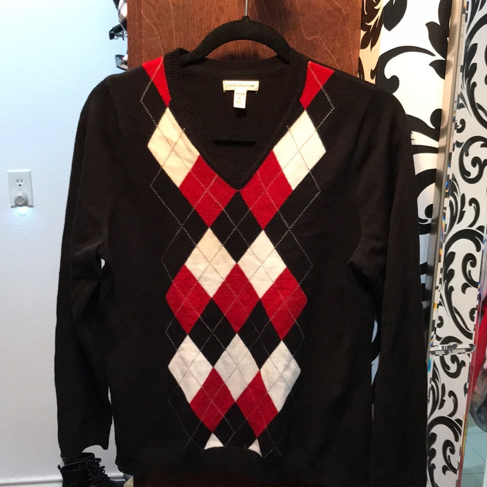 Like new v neck sweater